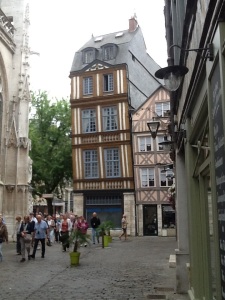 14 century houses in Rouen
